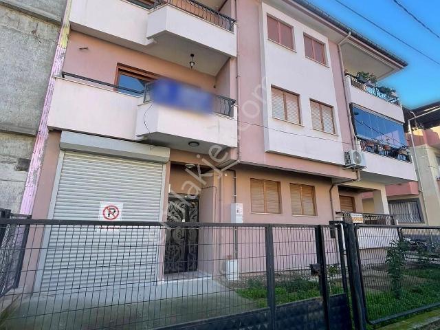 Salihli Namık Kemal Mh'de 220 M² Doğalgazlı 5+2 Tripleks Daire