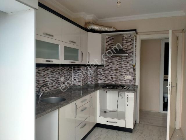 Salihli Berkay Emlaktan Cumhuriyet Mah Kiralık 2+1 Doğalgaz Isıtmalı Daire