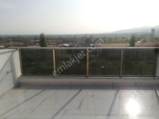Salihli Gümüşçayı'na Cephe 130 M2 Teraslı Dubleks Daire E 30