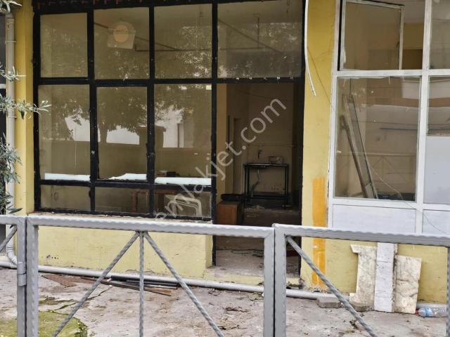 Salihli Kurtuluş Mahallesi Satılık Dükkanlar