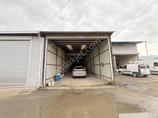 Salihli Sanayi Sitesinde 200 M2 Kapalı Dükkan!