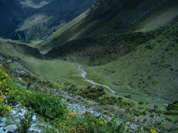 SALKANTAY PAMPA TERRENO EXCLUSIVO A 2 KM DE SORAYPAMPA