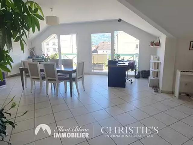 Sallanches 74700 Achat / Vente appartement 4 pièces t4 au dernier étage