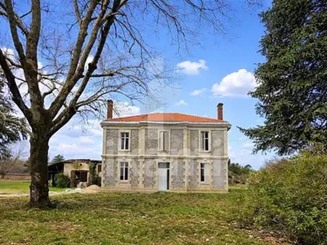Salles 33770 Achat / Vente maison 8 pièces t8