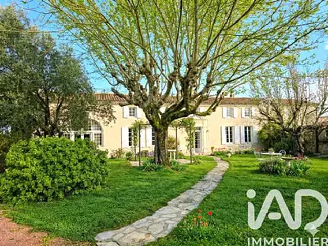Salles d'Angles 16130 Achat / Vente maison 7 pièces t7 parking