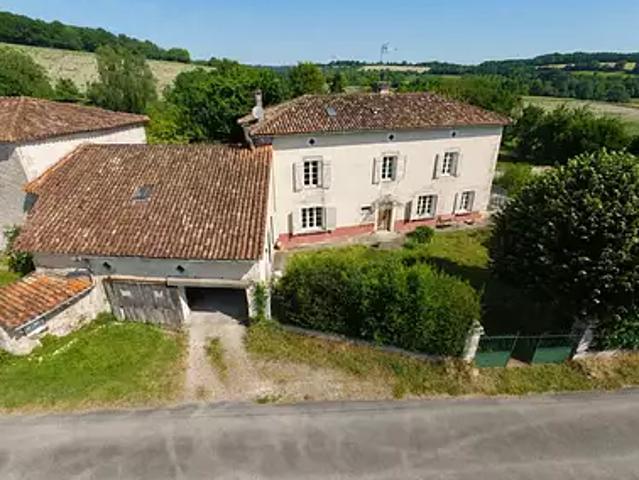 Salles Lavalette 16190 Achat / Vente maison