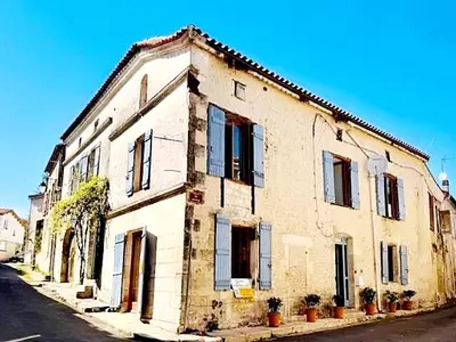 Salles Lavalette 16190 Achat / Vente maison 8 pièces t8