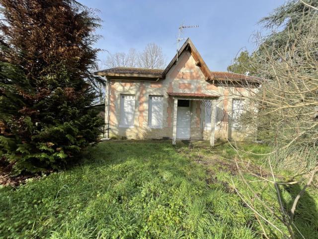 SALLES MAISON TYPE 4