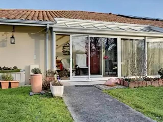 Salles sur Mer 17220 Achat / Vente appartement 3 pièces t3 piscine terrasse