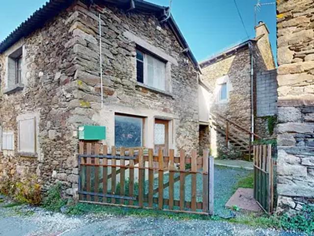 Salmiech 12120 Achat / Vente maison 3 pièces t3 terrasse cave