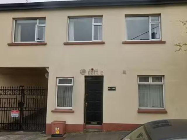 Salmon Court, Abbey Street, Ballina, Co. Mayo is for rent