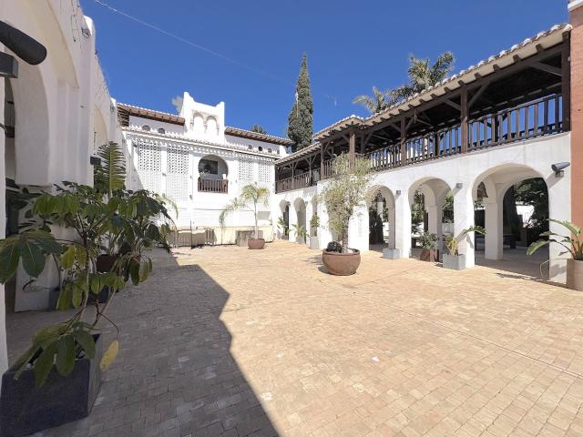 Salón / Bar Oportunidad con 200 m2 Terraza – Alta Potencial. 55m² Mijas Costa