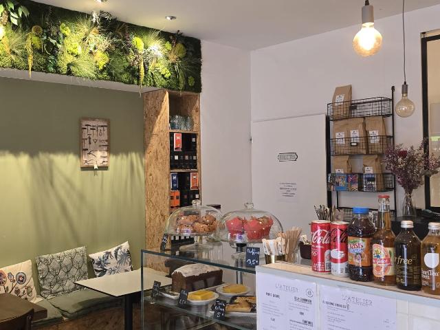 Salon de Thé, Patisseries et Café