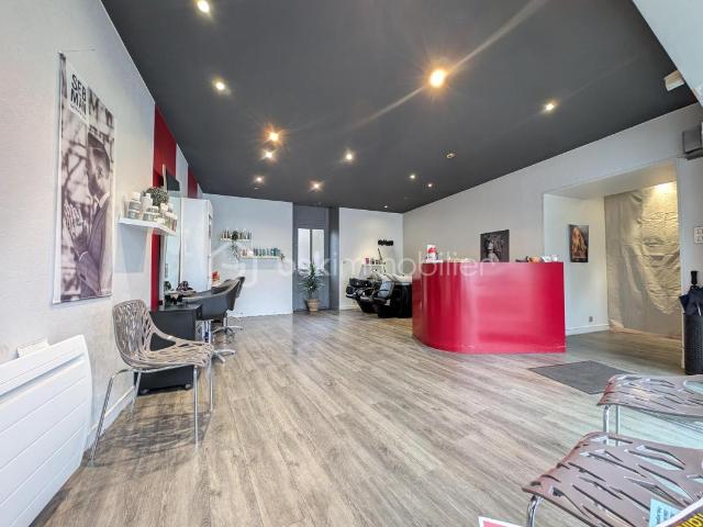 SALON DE COIFFURE / CENTRE VILLE PLOËRMEL