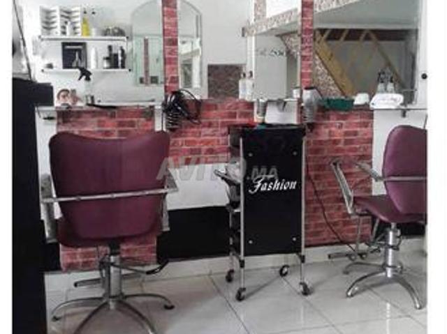Salon de coiffure et esthétique