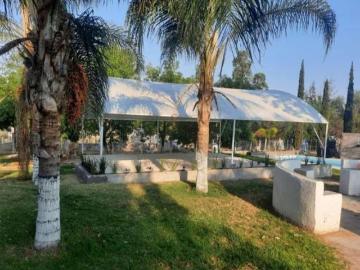 Salón de Eventos en Venta en la Tomatina