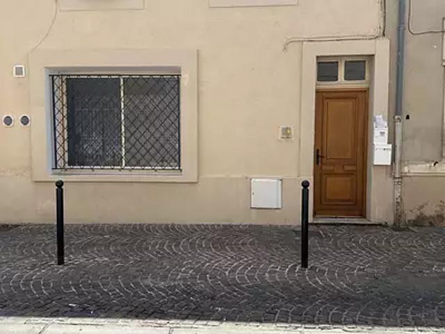 Salon de Provence 13300 Location divers