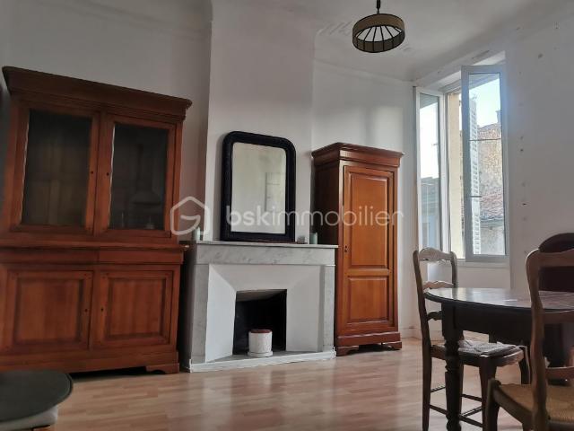 Salon de Provence Location Appartement 13