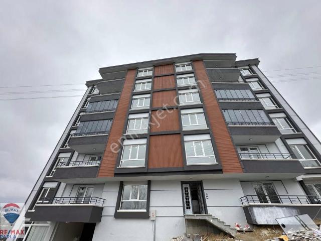 Salon Mutfak Ayrı 2+1 Satılık