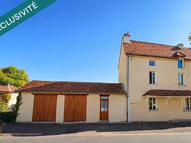 Salornay sur Guye 71250 Achat / Vente maison 8 pièces t8 parking