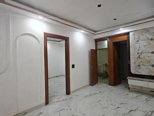 Sap Rise 2 Bedroom 1000 Sq. Ft. Apartment in Sector 73 Noida Listing ID: #10124