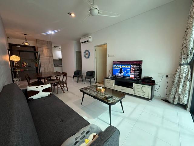 Sapphire on The Park Condo For RentBatu Lintang near SGH Pool View