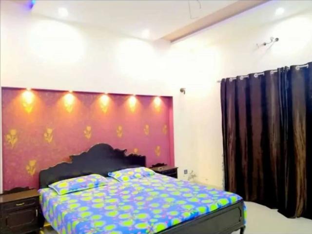 Sapret Furnished Apartment For Rent Real Pix At Wahdat Road Krim Block Lahore Mustafa Town ID 58044