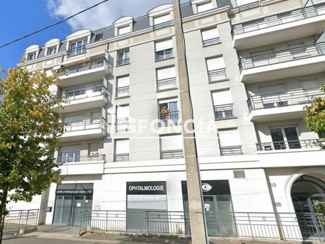 SARTROUVILLE Idéal investisseur 10 min à pied de la gare Appartement récent 2 pièces de 47 m2