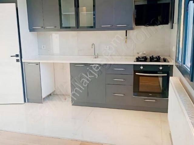 Saruhanlı Tesisler Yanında Kiralık 1+1 Lüks Daire