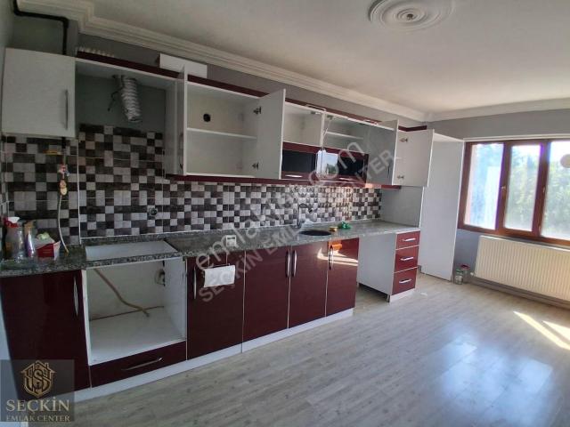 Saruhanlı Merkezde Satılık 5+1 Dubleks