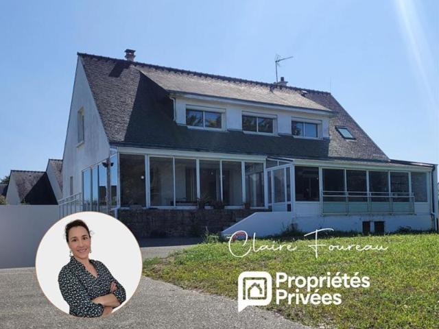 SARZEAU Proche bourg, maison avec vie de plain pied, accès PMR et 4 chambres