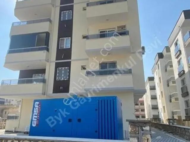 Sarıcalar'da Havuzlu, Lüks 3+1 Daire okula Yakın