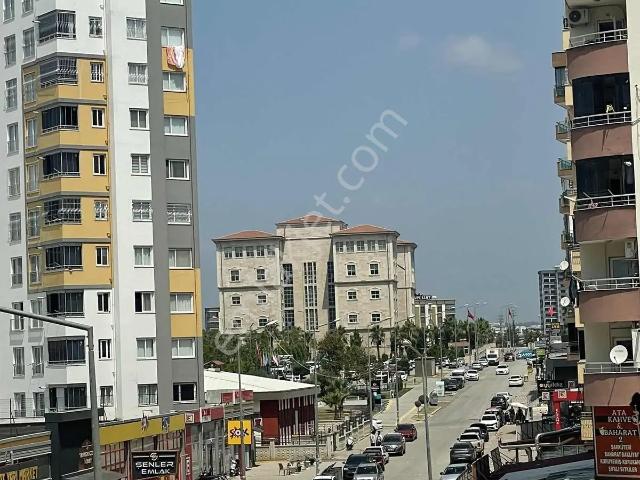Sarıçam~b.~yanı~az~katlı~3+1~cam~balkon~doğalgazlı~cazip~merkezi