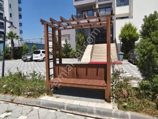 Sarıçam Da Muhteşem Göl Manzaralı Güvenlikli 1+1 Eşyalı Daire