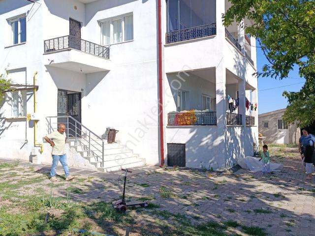 Sarıoğlan Emlak'tan İki Katlı Müstakil