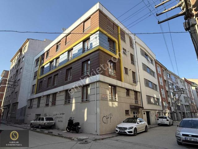 Sarılar Gayrimenkulden Kiralık Eşyalı 1+1 Daire