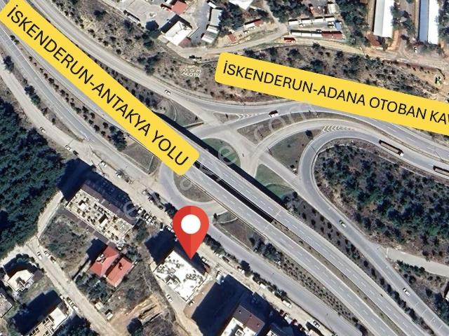 Sarımazı Otoban Kavşağında 600 M² Mağaza depo