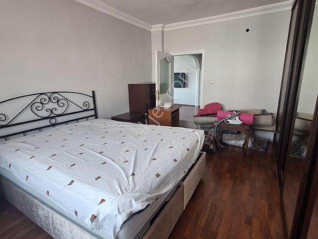 Sarıyer Merkezde Kiralık Eşyalı Daire 35 000 Kira