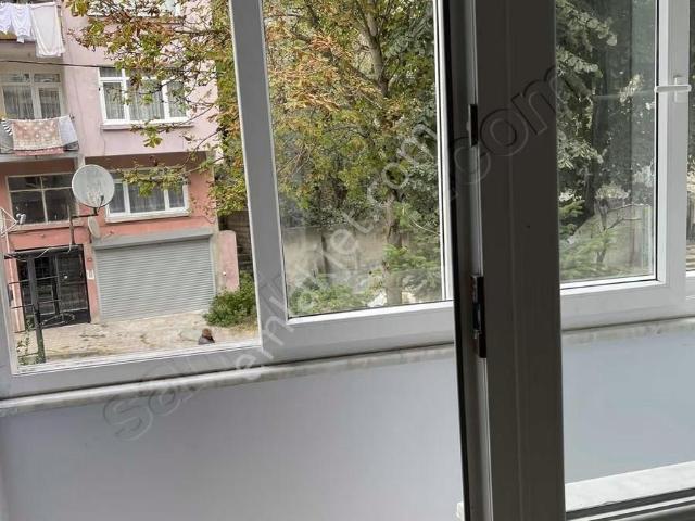 Sarıyer,büyükdere'de Caddeye Yakın Satılık Daire