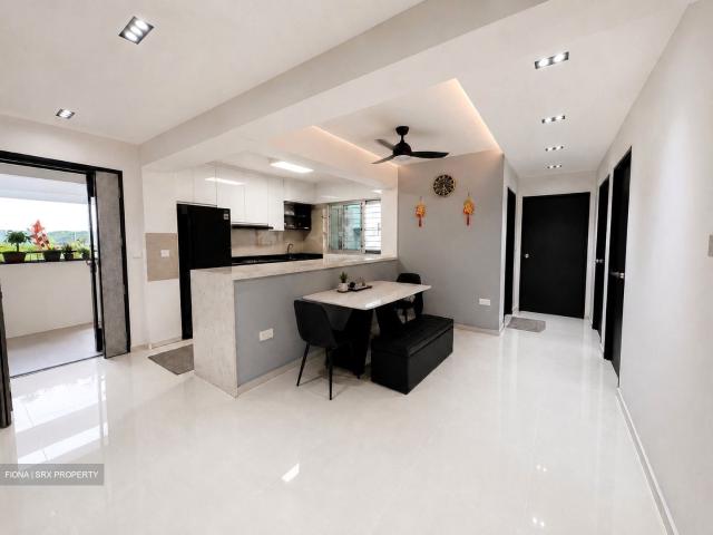 Saraca Breeze @ Yishun. HDB 4 Rooms