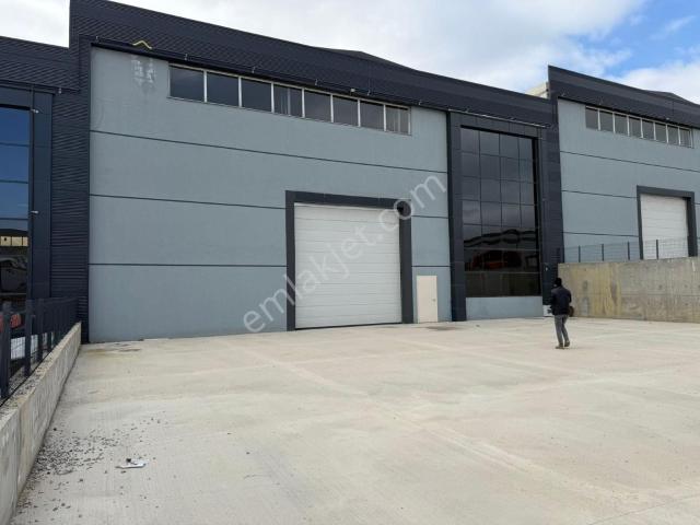 Saray Dağyaka Yoluna Yakın Mesafede Satılık Fabrika