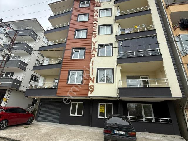 Sarayburnu Camii Karşısında Satılık 2+1 Daire