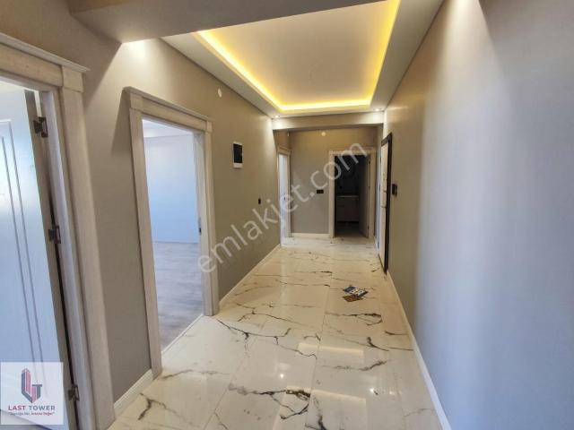 Saraybosna Kuzey Plaza'da 3+0 Kiralık Ve Satılık Büro Ve Ofisler