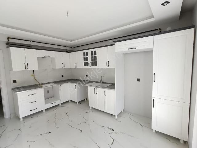 Saraybosna'da Sıfır Bina 3+1 Kiralık Ve Satılık Daireler