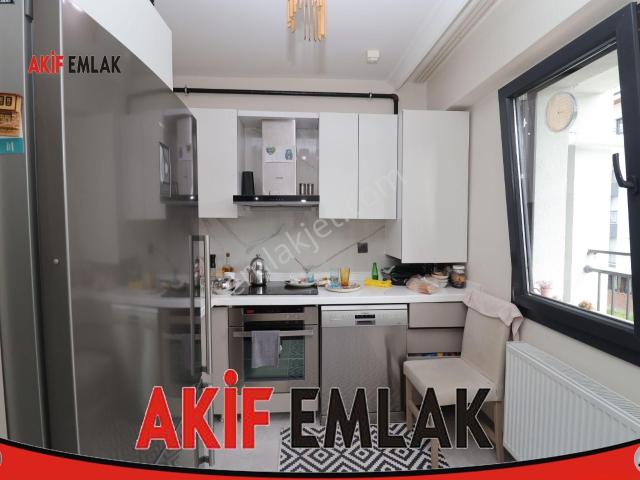 Saraycık Tokide 3+1 Ara Kat 132 M2 Ebv.banyolu Güney Cephe Daire