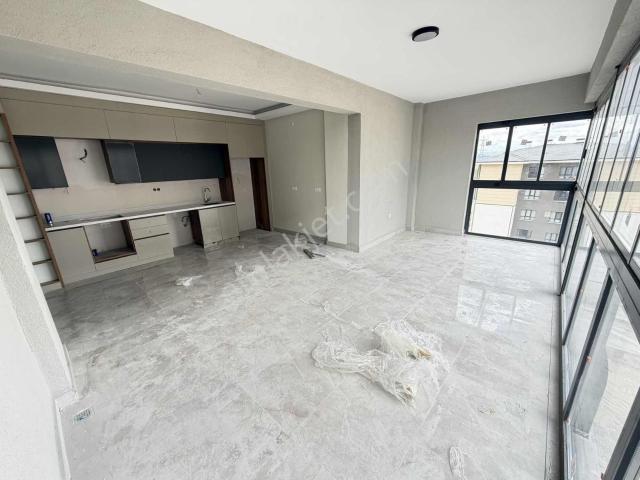 Saraycık Mah Katta 3+1 Sıfır İki Bloklu Sitede Yerden Isıtmalı