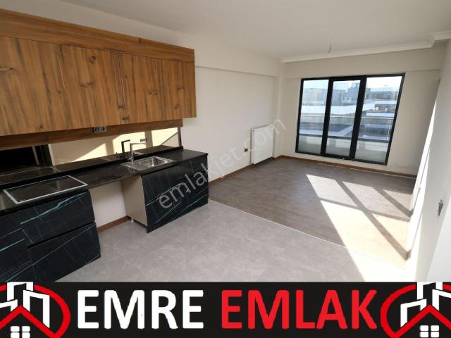 Saraycık'ta Site İçi Sıfır, Manzaralı Asansörlü 1+1 Kiralık Daire/home Ofis