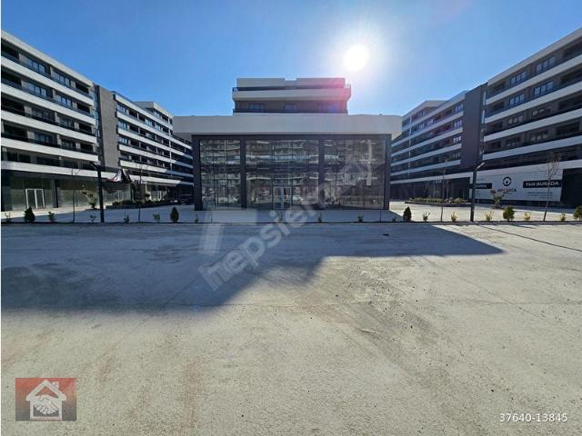 SARAYCIK LAGOM DA KOMAGENE YANI KİRALIK 38M2 YAPILI DÜKKAN