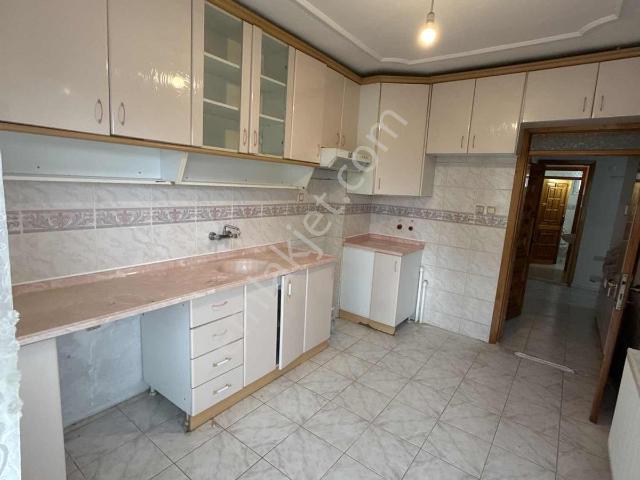 Sarayköy Atatürk Mahallesinde Satılık 3+1 Daire