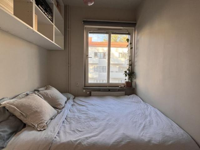 Sareksvägen, Bromma
